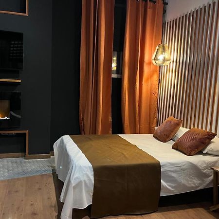 Chic4 Luxury Gran Via Apartment Мадрид Екстериор снимка